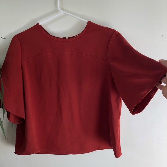 Rachel Roy crêpe Burnt Orange top - Picture 2 of 4